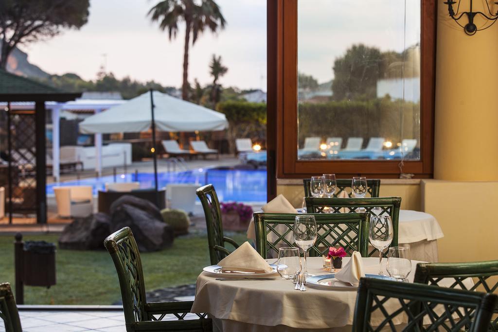 Hotel Orsa Maggiore Vulcano  Esterno foto