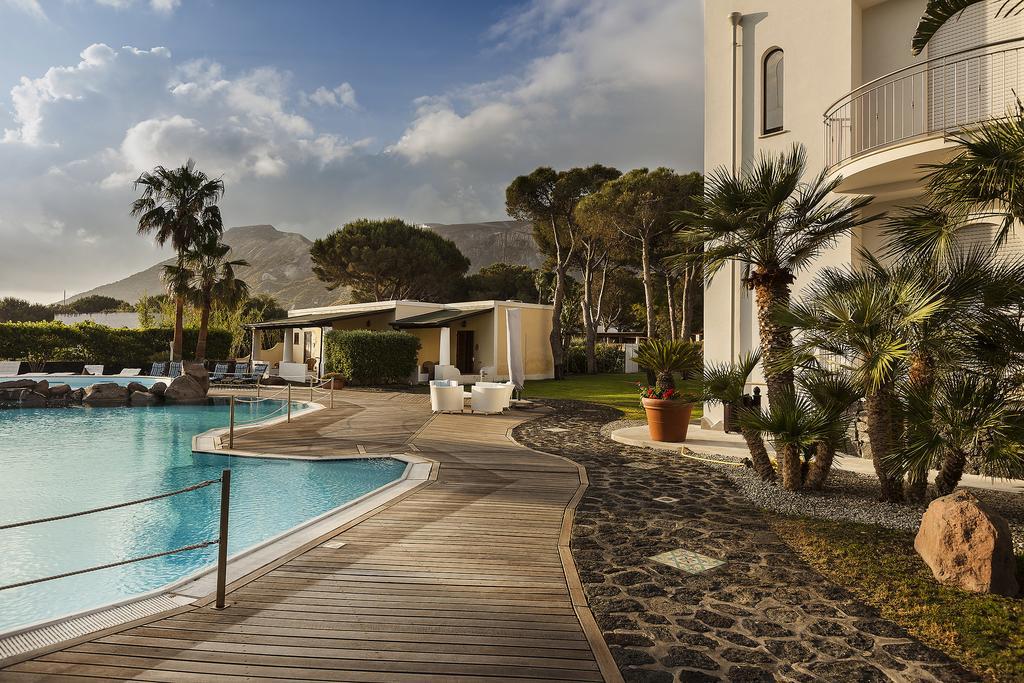 Hotel Orsa Maggiore Vulcano  Esterno foto