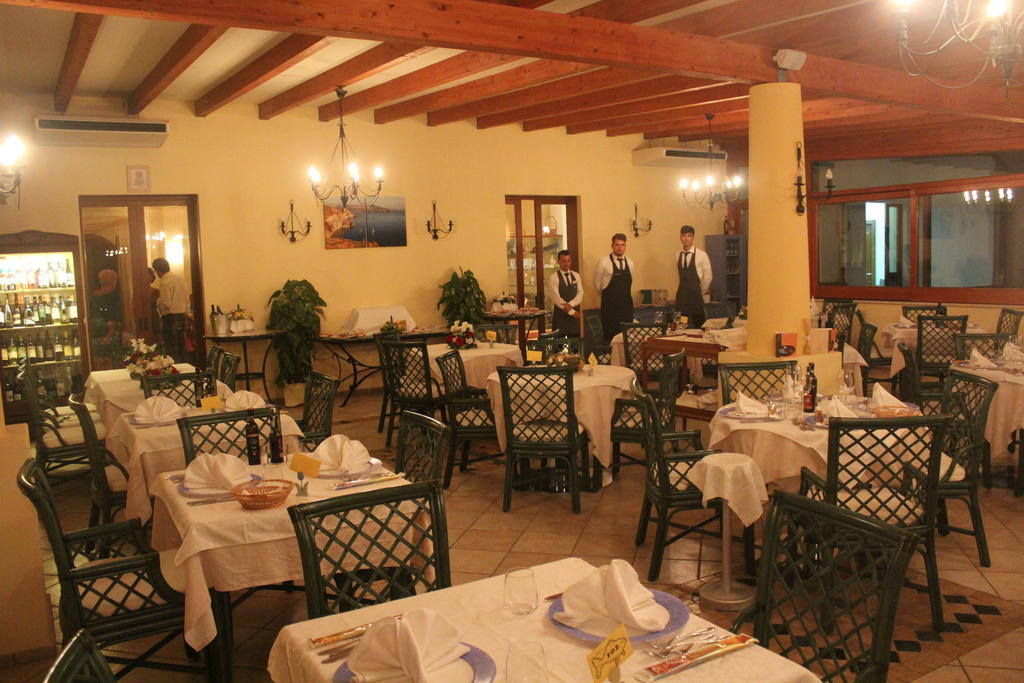Hotel Orsa Maggiore Vulcano  Esterno foto
